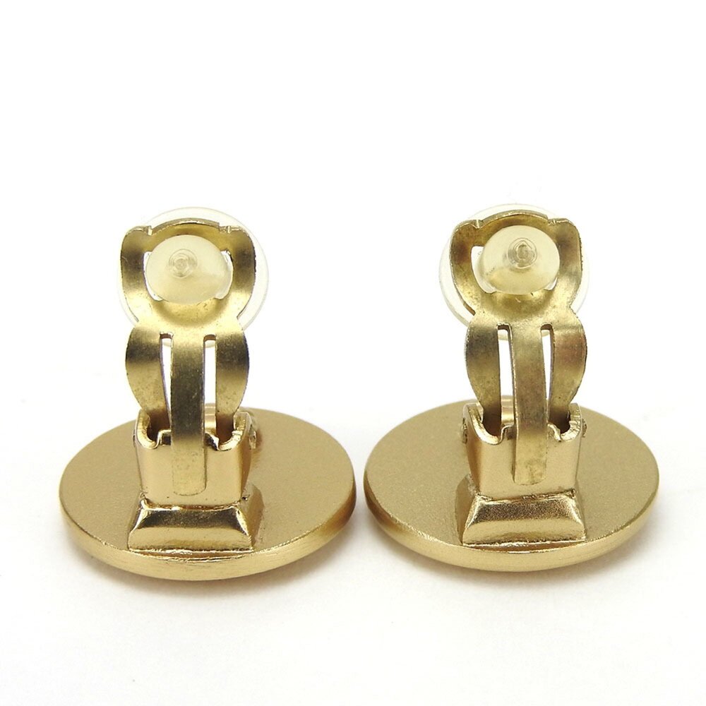 CHANEL Red Logo Earrings - Picture 3 of 4